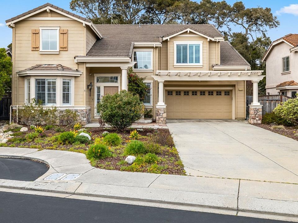 1st image of 316 Spyglass Way