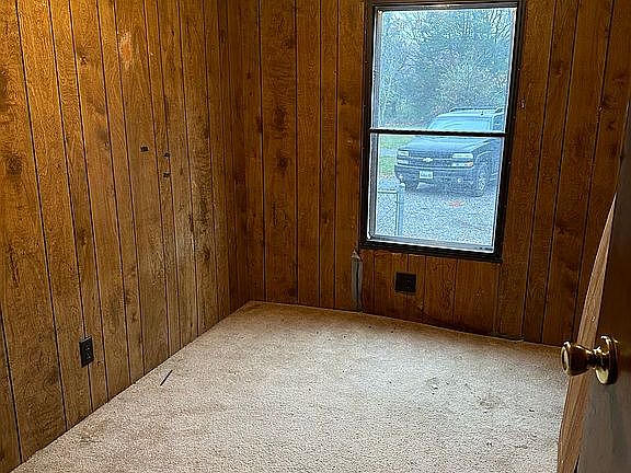 5th image of 10570 Steele Acres Ln
