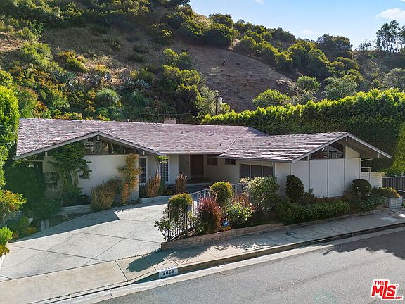2nd image of 2068 N Beverly Dr