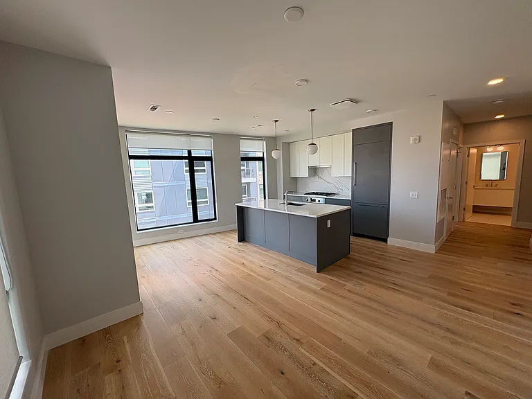 191 Washington St #525 — Photo 29