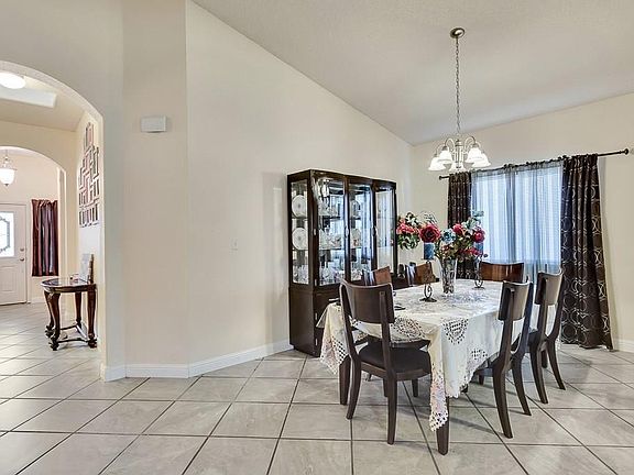 3rd image of 12740 Tuscan Hills Pl
