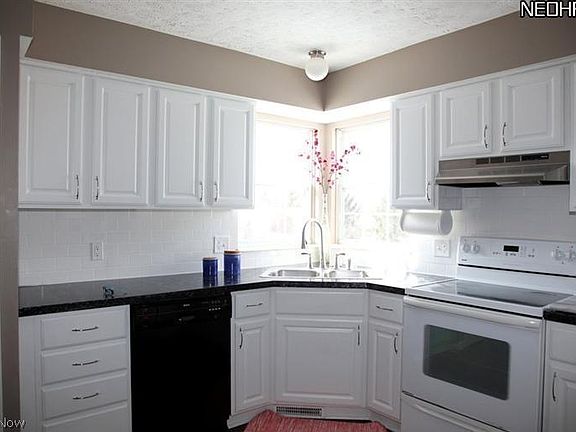 5th image of 9793 S Delmonte Blvd