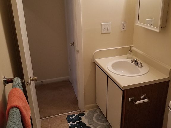 Bathroom to Hall