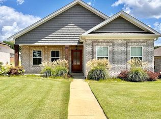 126 Silver Leaf Ln, Florence, AL 35633