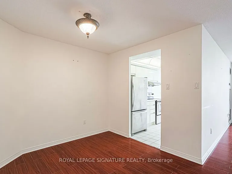 7250 Yonge St #1003 — Photo 17