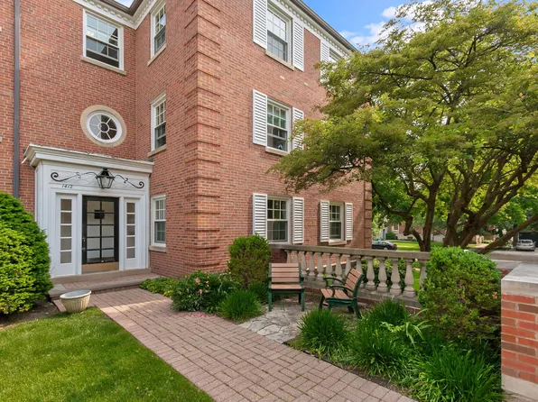 1412 Hinman Ave APT 2W, Evanston, IL 60201
