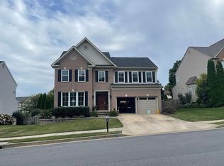 469 Hawk Ridge Ln, Sykesville, MD 21784