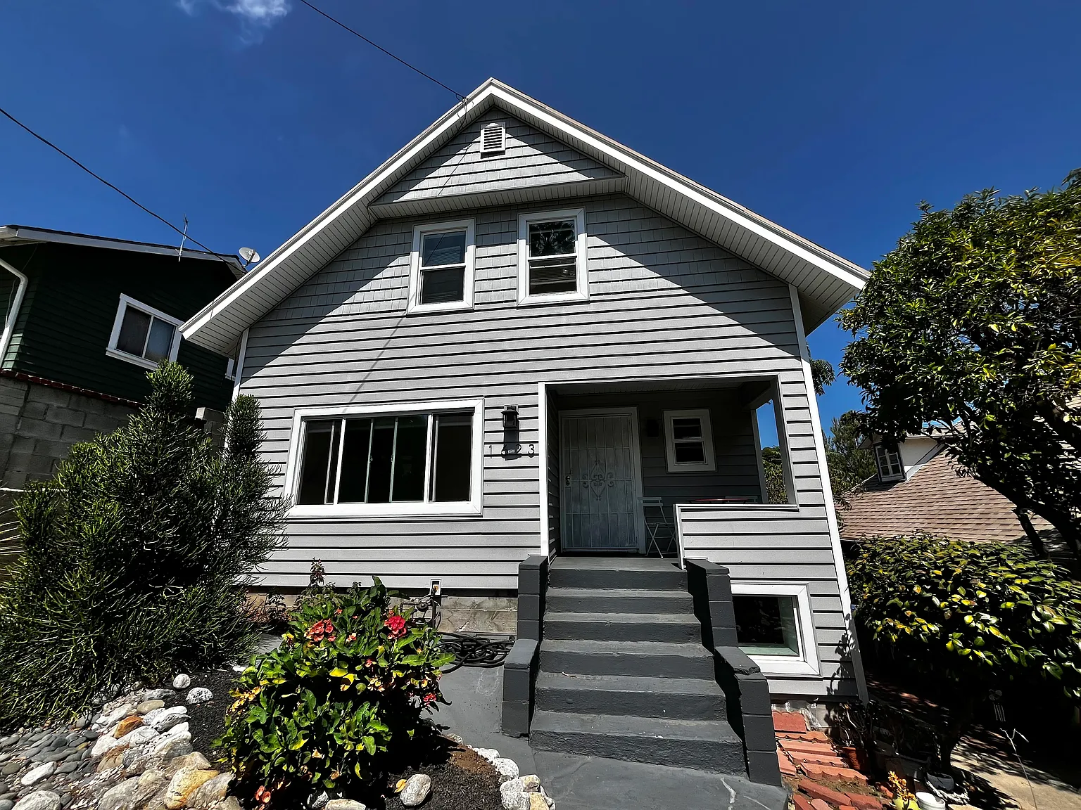 1623 Champlain Ter — Photo 1