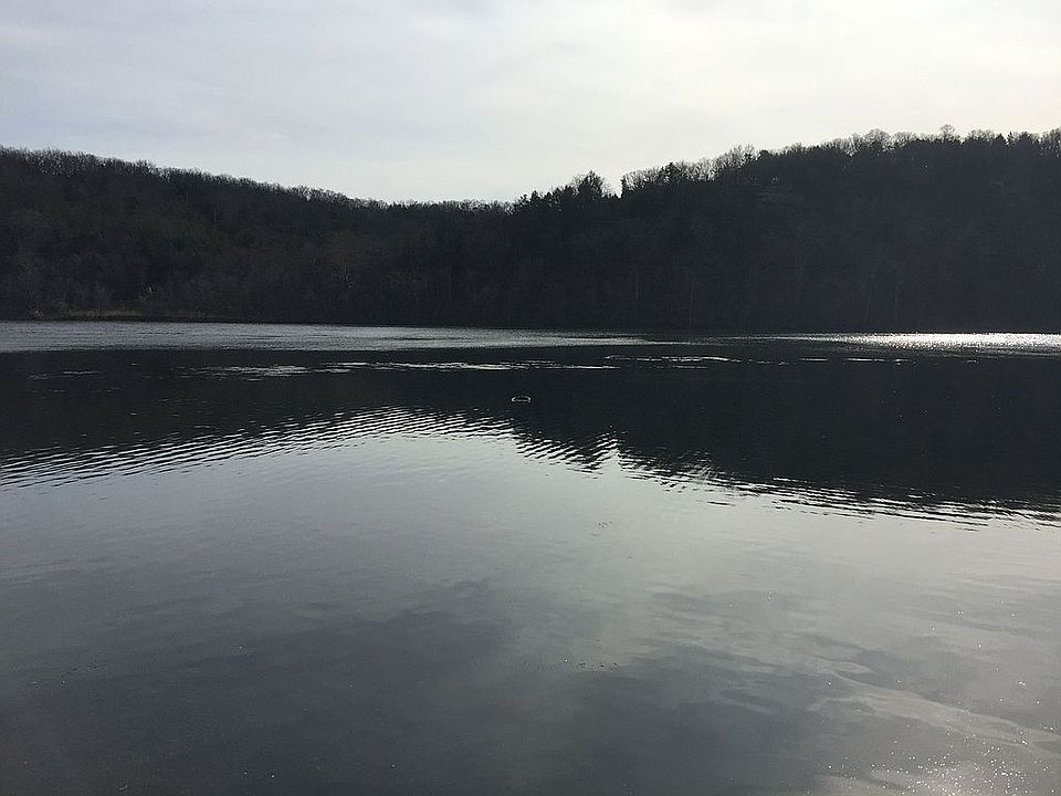 Lake Taneycomo 