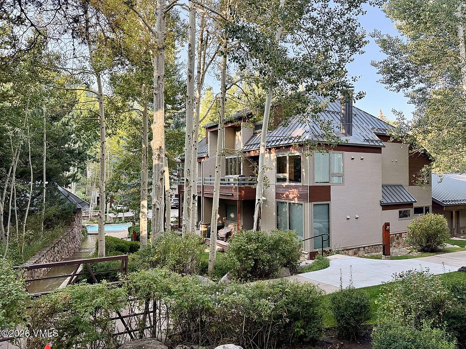 1st image of 1360 Westhaven Dr Unit 4D