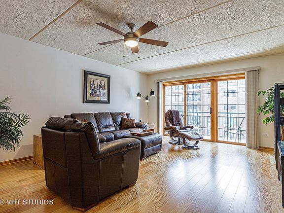 3rd image of 750 Pearson St #1-501