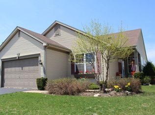 912 Scottsdale Dr, Hampshire, IL 60140