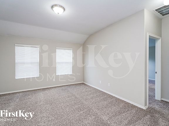2nd image of 303 Preakness Ln