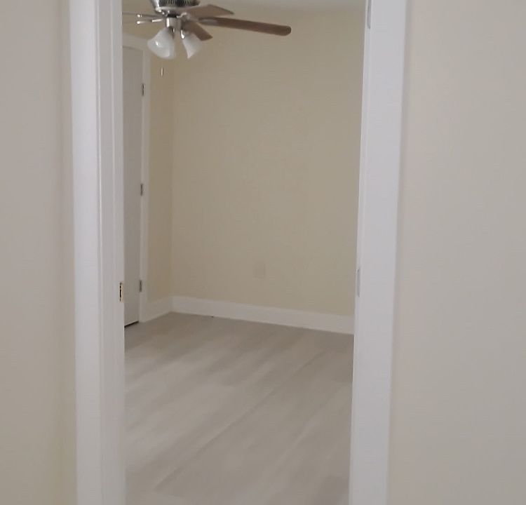 2nd image of 114 S San Dario Ave