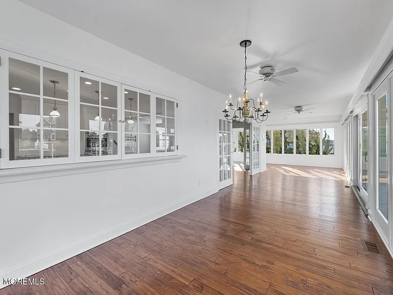 954 Barnegat Ln — Photo 37