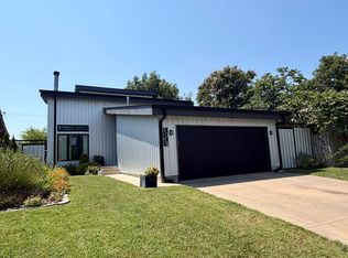1014 S Quincy Ave, Tulsa, OK 74120