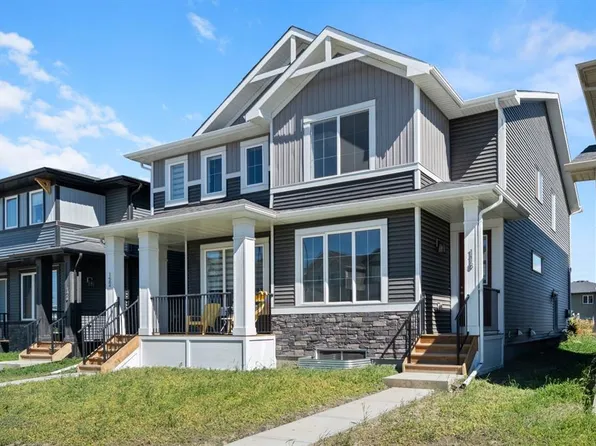 118 S Sora Gdns SE, Calgary, AB T3S 0L7