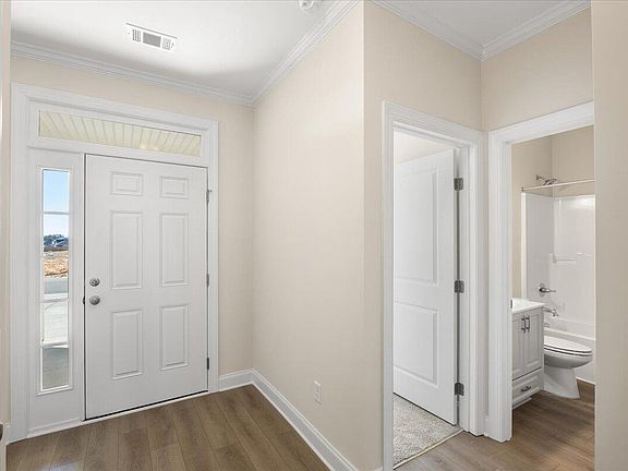 4th image of 637 Ashburn Drive #Wd330