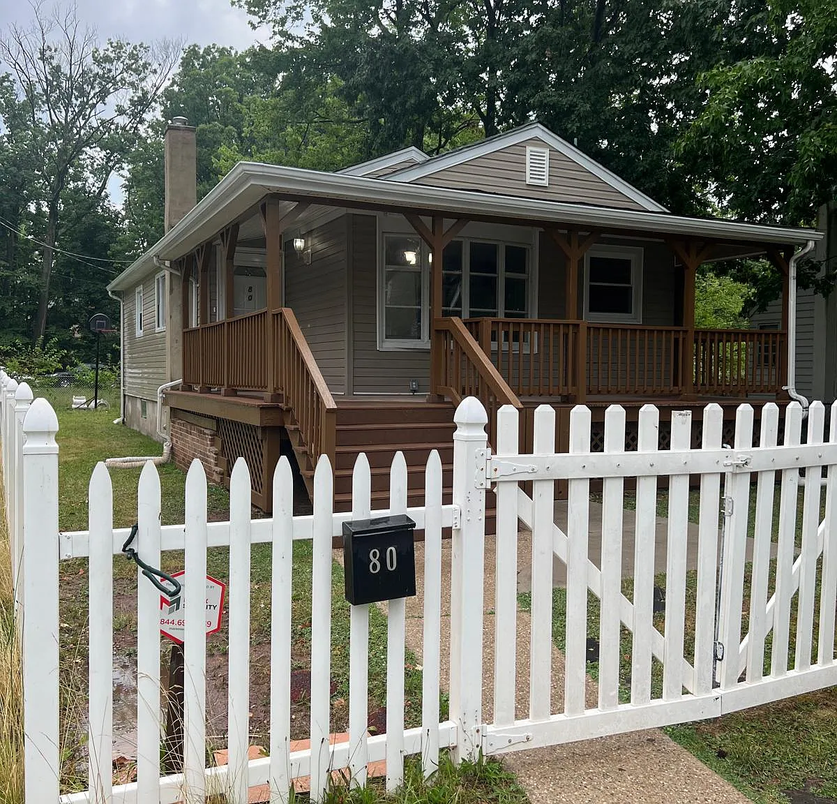 5 bed, $3,200 — Photo 2