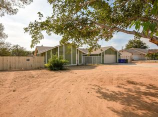 11935 Running Deer Rd, Apple Valley, CA 92308