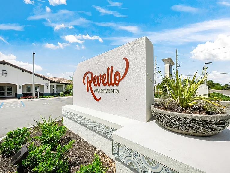 Revello Apartments — Photo 91