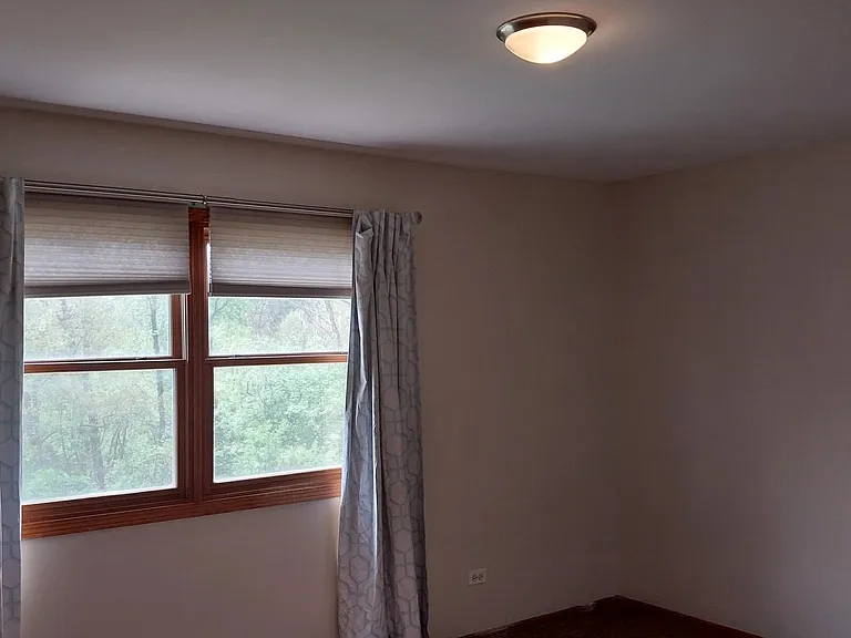 5420 Hillside Dr — Photo 15