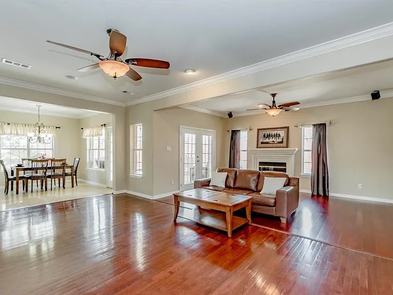 303 N Elder Grove Dr — Photo 15