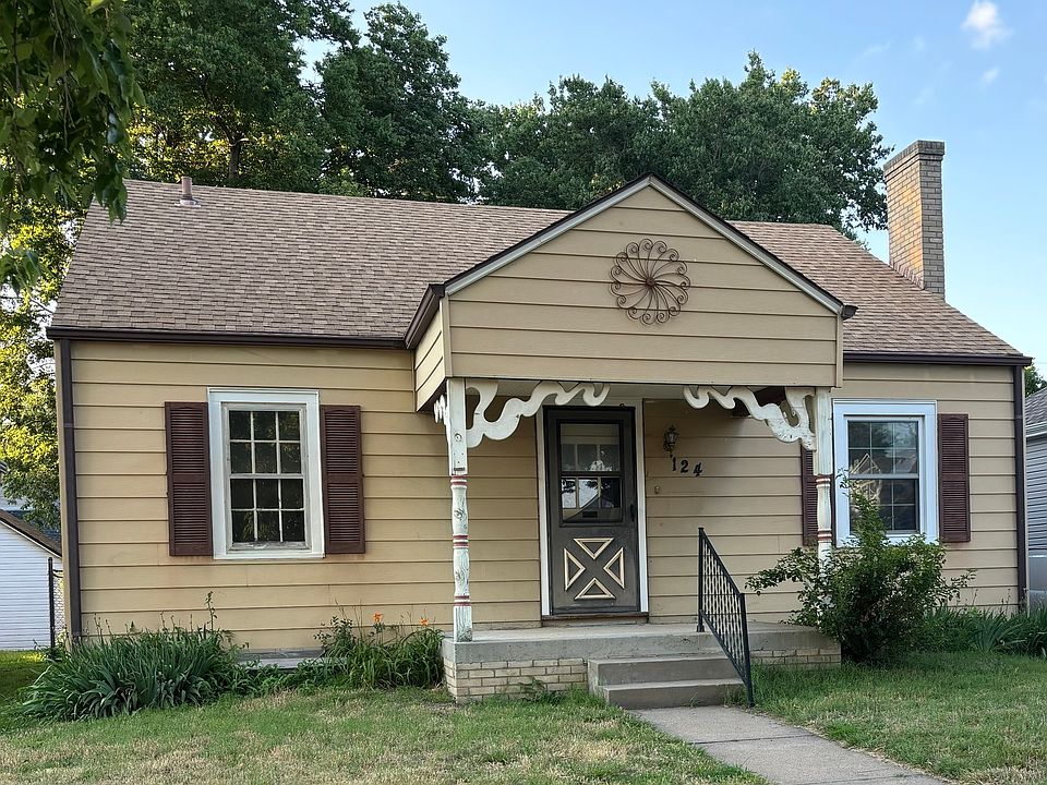 1st image of 124 W Jewell Ave