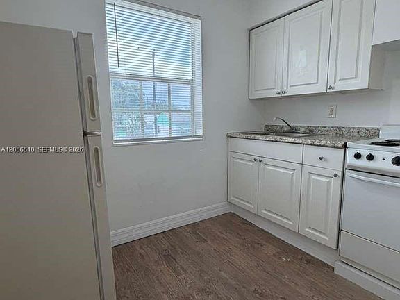 5th image of 1510 NW 68th St APT 6