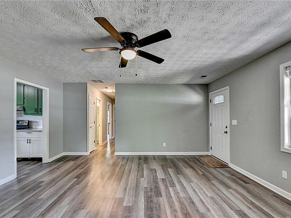 4th image of 4122 Gravitt Pl