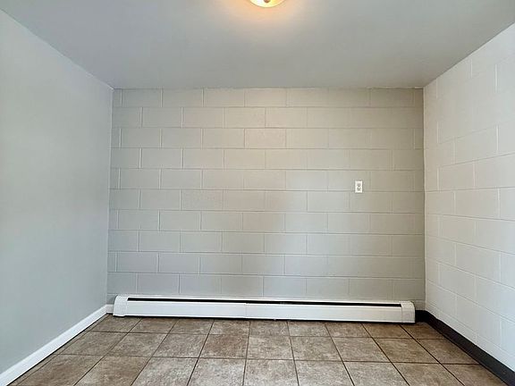 5th image of 1100 8th Ave NW APT 717