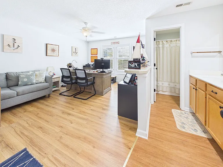 3350 Club Villas Dr #1303 — Photo 7