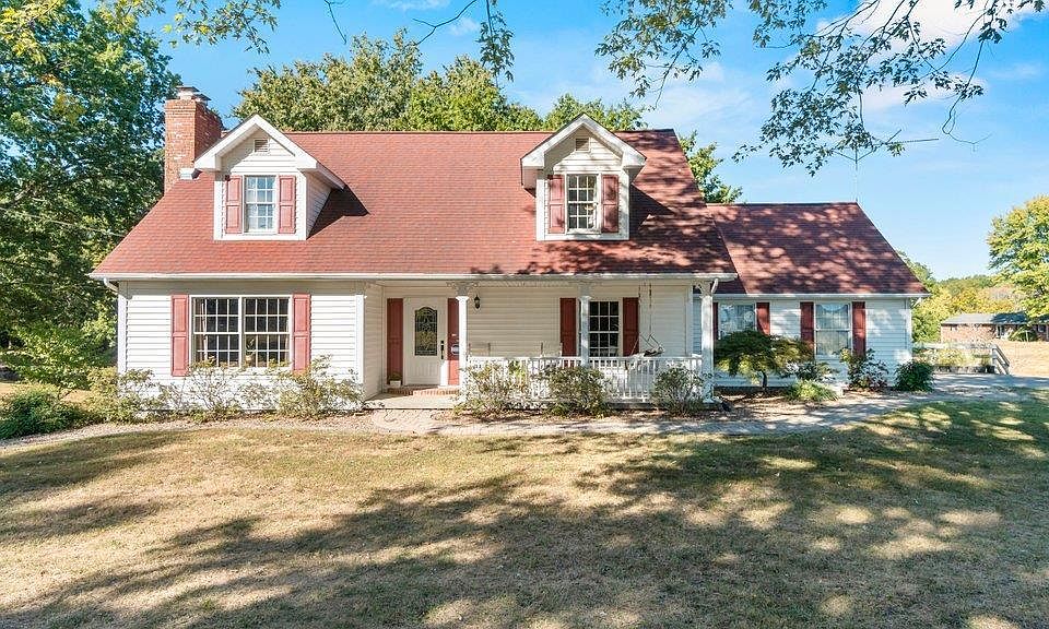 1st image of 903 Melody Ln #B