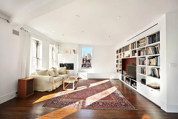 Rented by Town Residential | media 1