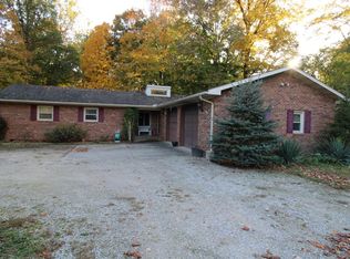 109 W Mill St, Patoka, IN 47666