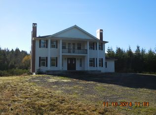 17001 W One Mile Rd, Seabeck, WA 98380