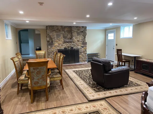 52 Hollow Rd #C, Stony Brook, NY 11790