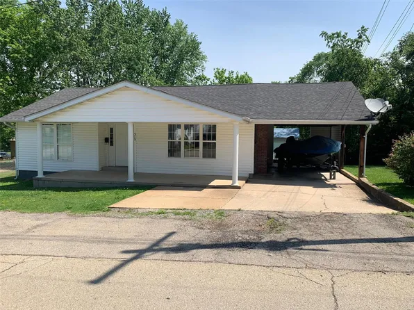 315 Nicholson Dr, Potosi, MO 63664