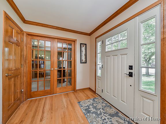 3rd image of 38 Richmond Ln