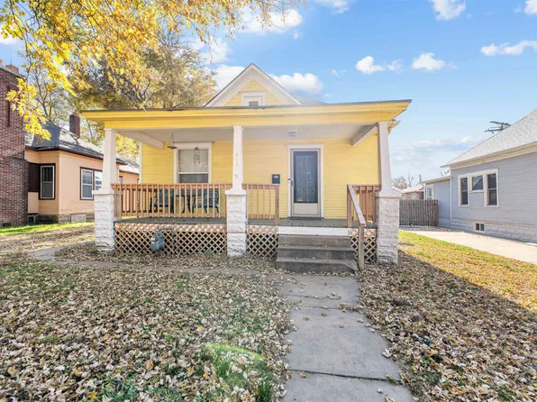 415 Morrison Ave, Salina, KS 67401