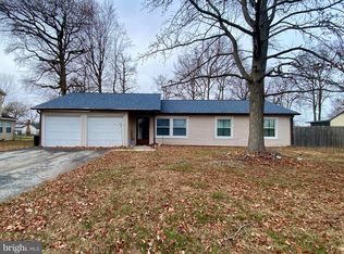 112 Snow Drop Ln, Penns Grove, NJ 08069