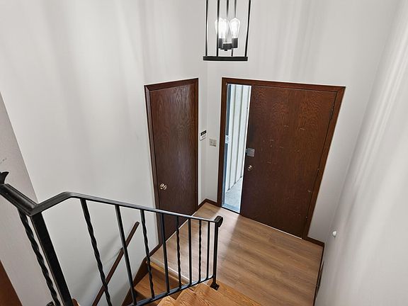 5th image of 13659 Ferris Ave