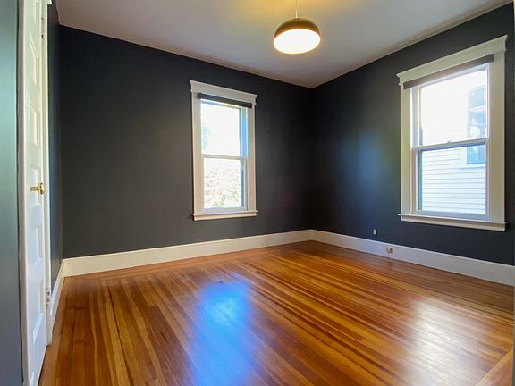 5th image of 138 Mansfield St #2
