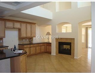 3rd image of 2841 White Peaks Ave