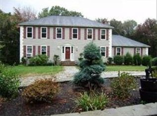 75 Mill Rd, North Andover, MA 01845