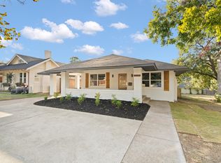 1900 Forest Park Blvd, Fort Worth, TX 76110