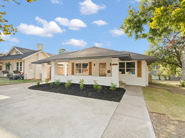 1900 Forest Park Blvd, Fort Worth, TX 76110