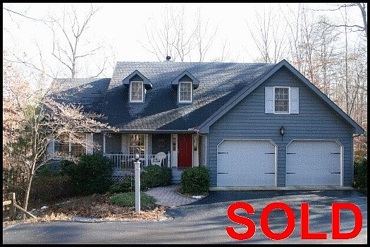 1st image of 15 Barefoot Ln