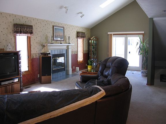 Inviting Great Room with fireplace