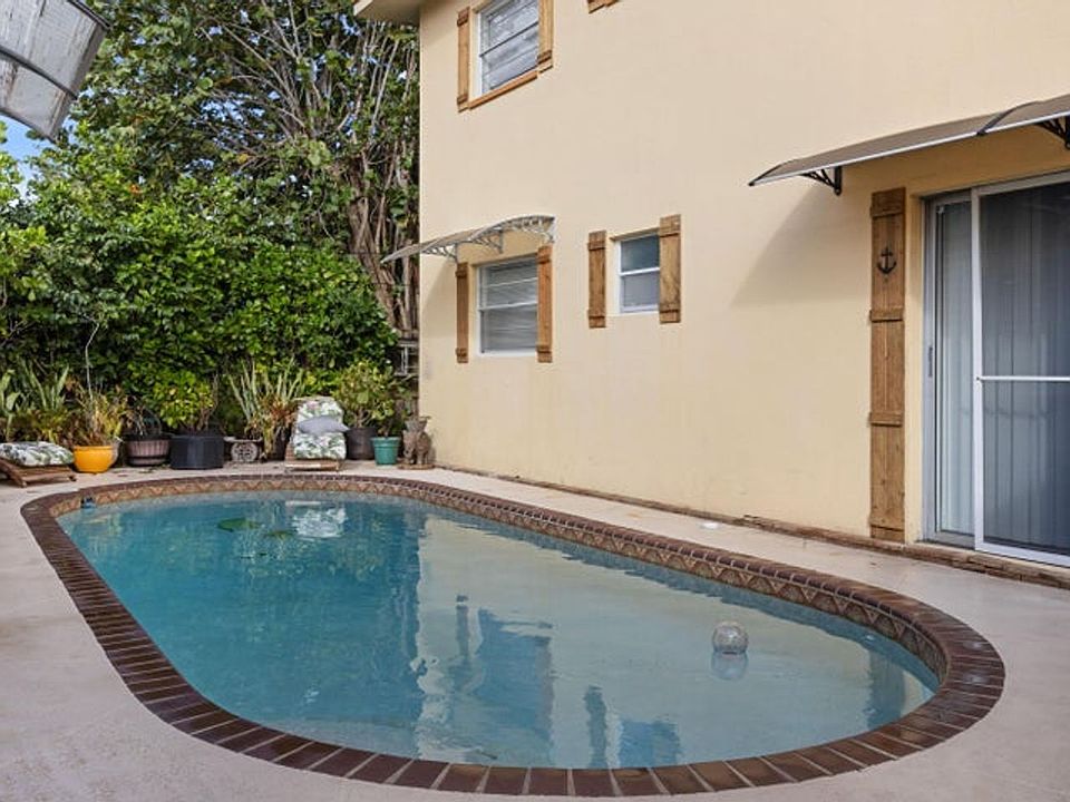 1st image of 216 S Ocean Breeze Main House